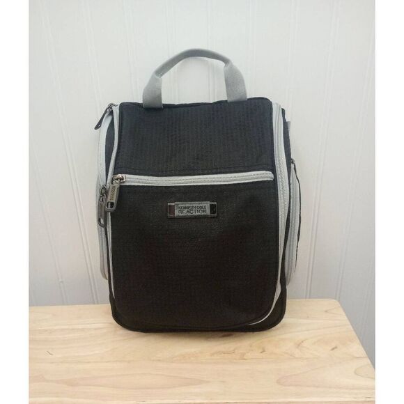Kenneth Cole reaction, hang up, fold up, black, travel cosmetic- toiletry bag. - Picture 1 of 11